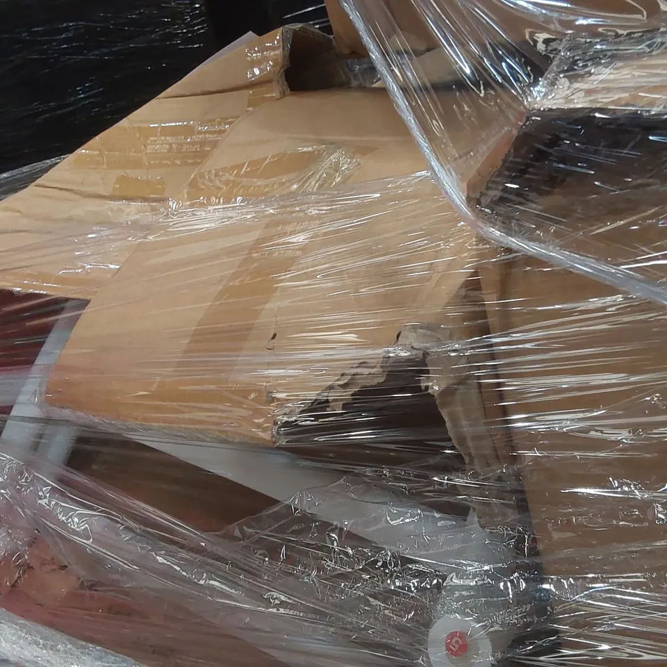 PALLET CONTAINING A LARGE QUANTITY OF STYLISH PLASTIC FOLDING CHAIRS - COLOURS VARY	