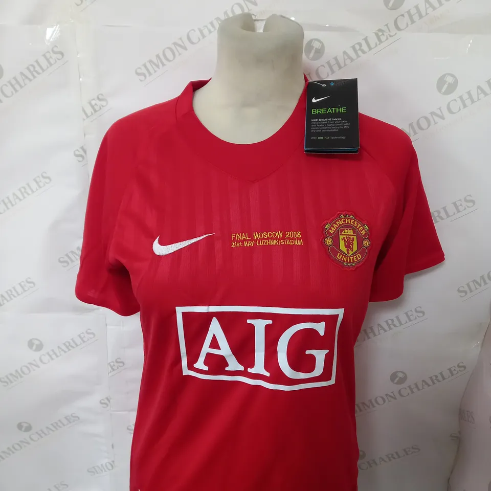 MANCHESTER UNITED FC 2008 CHAMPIONS LEAGUE FINAL SHIRT AND SHORTS WITH RONALDO 7 SIZE 28