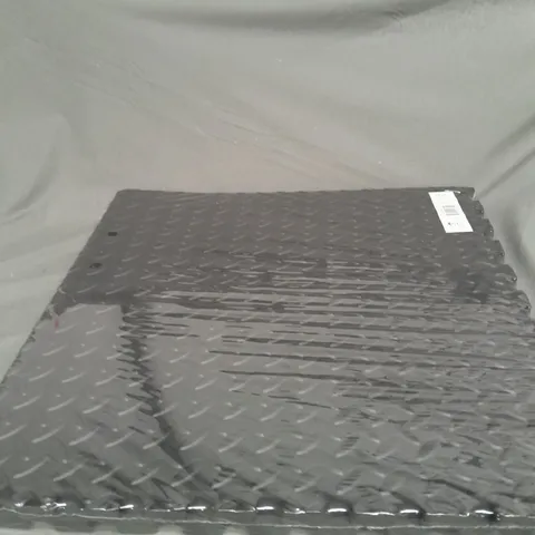 BLACK INTERLOCKING FOAM GYM MATS