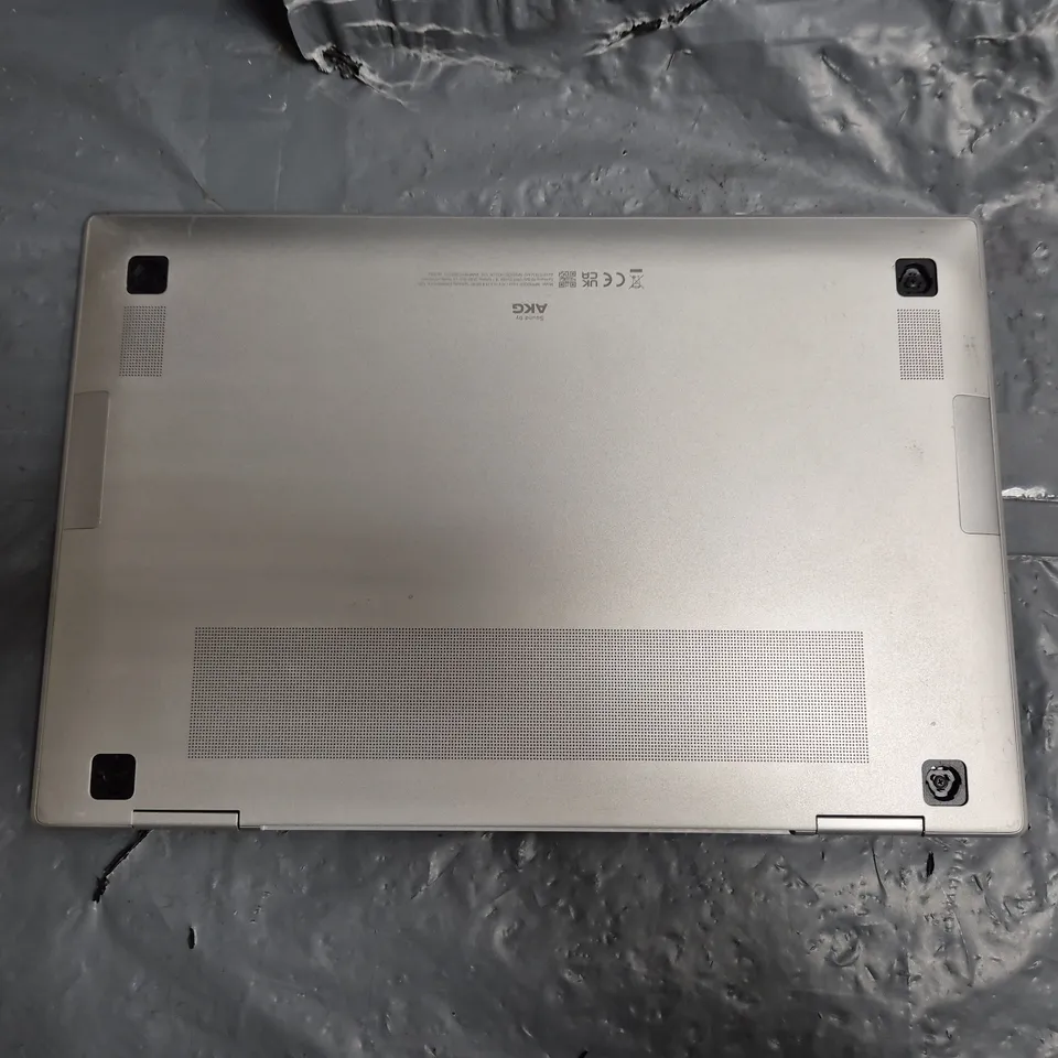 SAMSUNG NP930QED LAPTOP