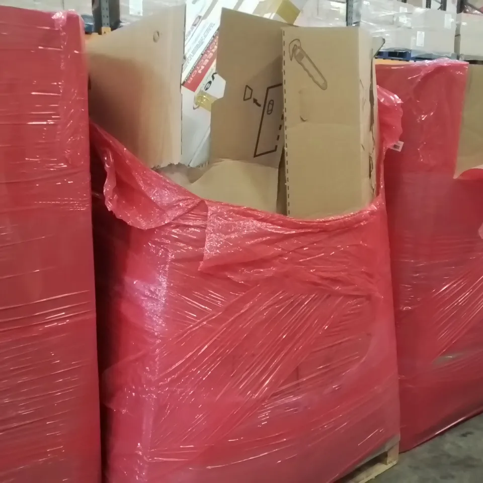 PALLET OF ASSORTED ITEMS INCLUDING: TV SCREEN PROTECTOR, NAVARIS MIRROR, PORTABLE ICE BATH, CLOTHES RAIL, BATH/SHOWER BOARD ECT