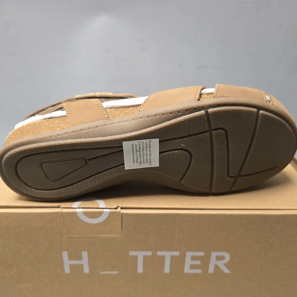 BOXED HOTTER CATSKILL II SHOES - UK 7 