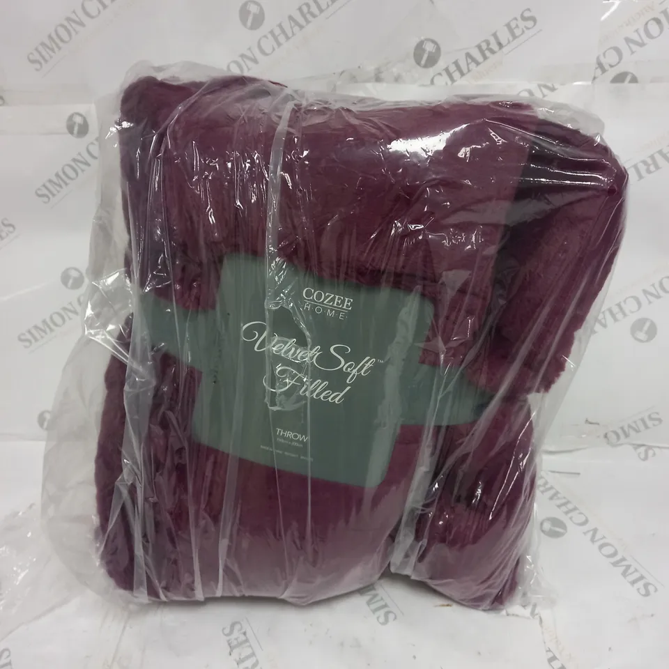 COZEE HOME VELVETSOFT FILLED THROW IN BURGUNDY