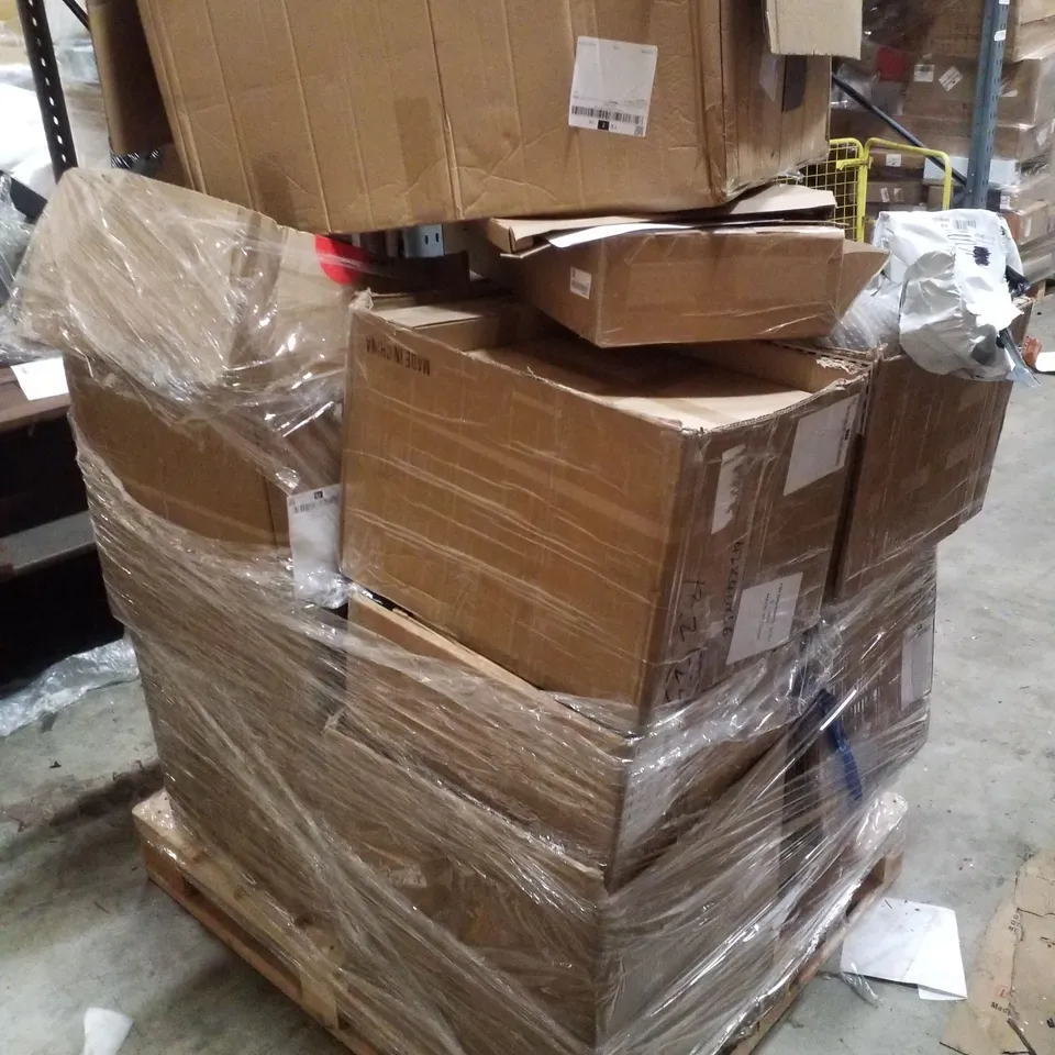 PALLET CONTAINING ASSORTED PRODUCTS INCLUDING NEON MOOD LIGHTS