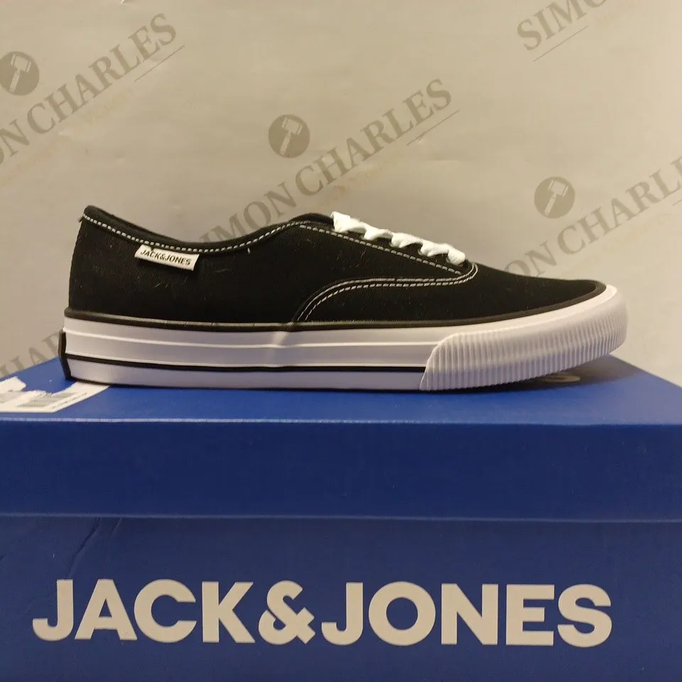 JACK&JONES CANVAS CURTAIN SHOES - UK 7