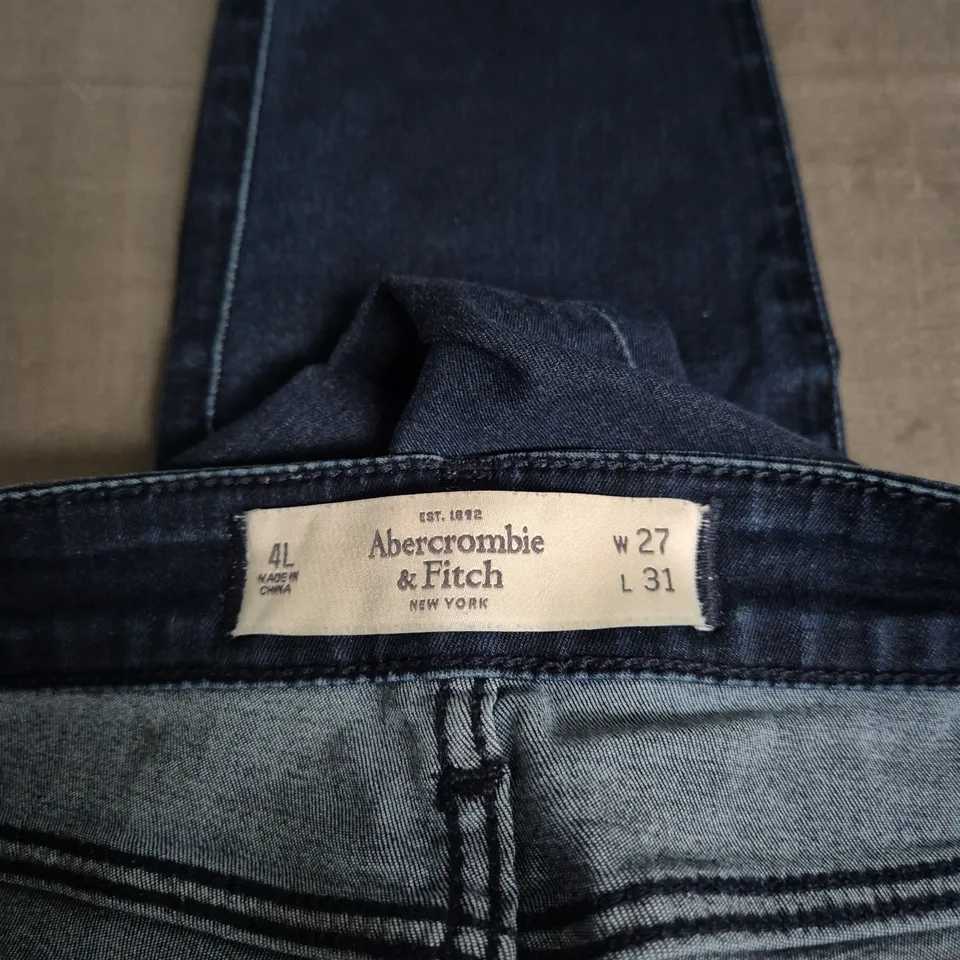 ABERCROMBIE & FITCH JEANS – DARK DENIM, UK 27 (US W27 L31)