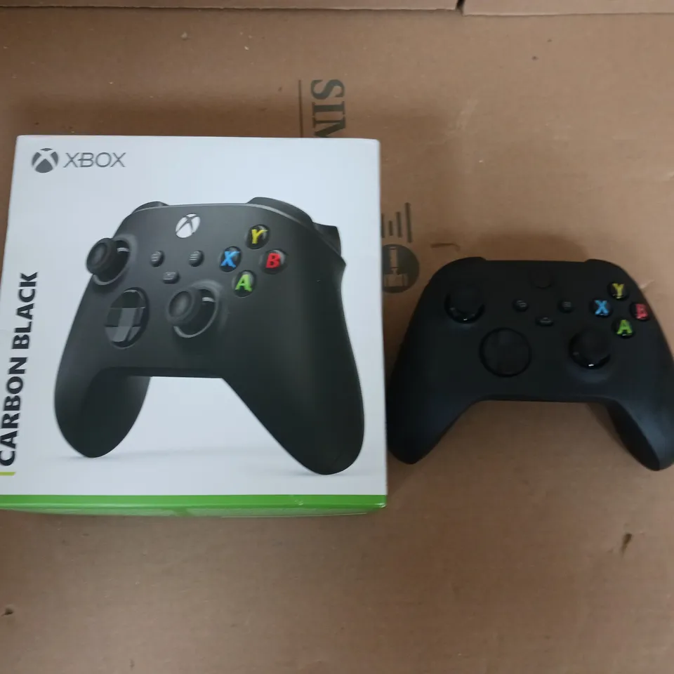 XBOX WIRELESS CONTROLLER - CARBON BLACK RRP £54