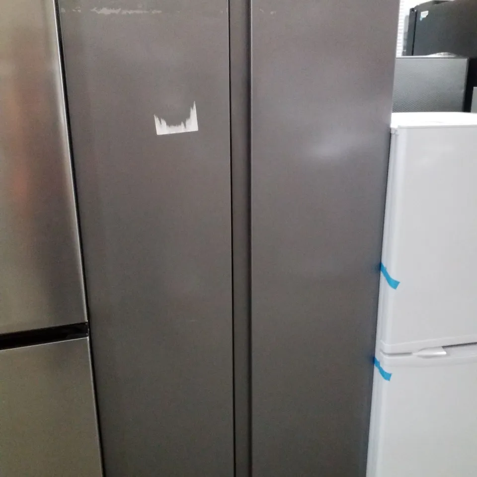 FRIDGEMASTER FREESTANDING SLIM AMERICAN SIDE BY SIDE DOOR FRIDGE - UNPROCESSED RAW RETURN