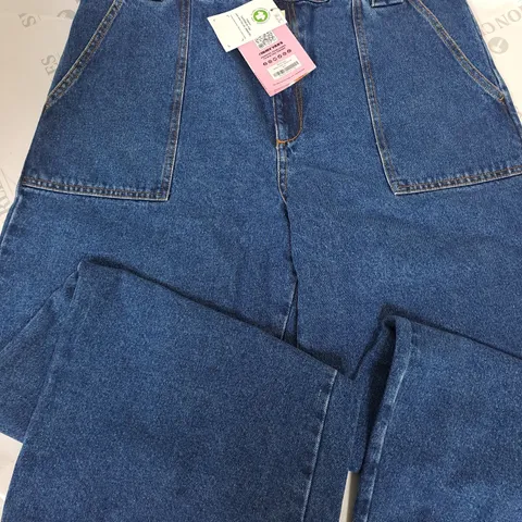 LUCY AND YAK DELORES JEANS IN MID WASH BLUE - 38 R
