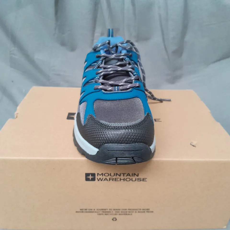 BOXED PAIR OF MOUNTAIN WAREHOUSE HIGHLINE II WALKING SHOES IN NAVY/GREY UK SIZE 9