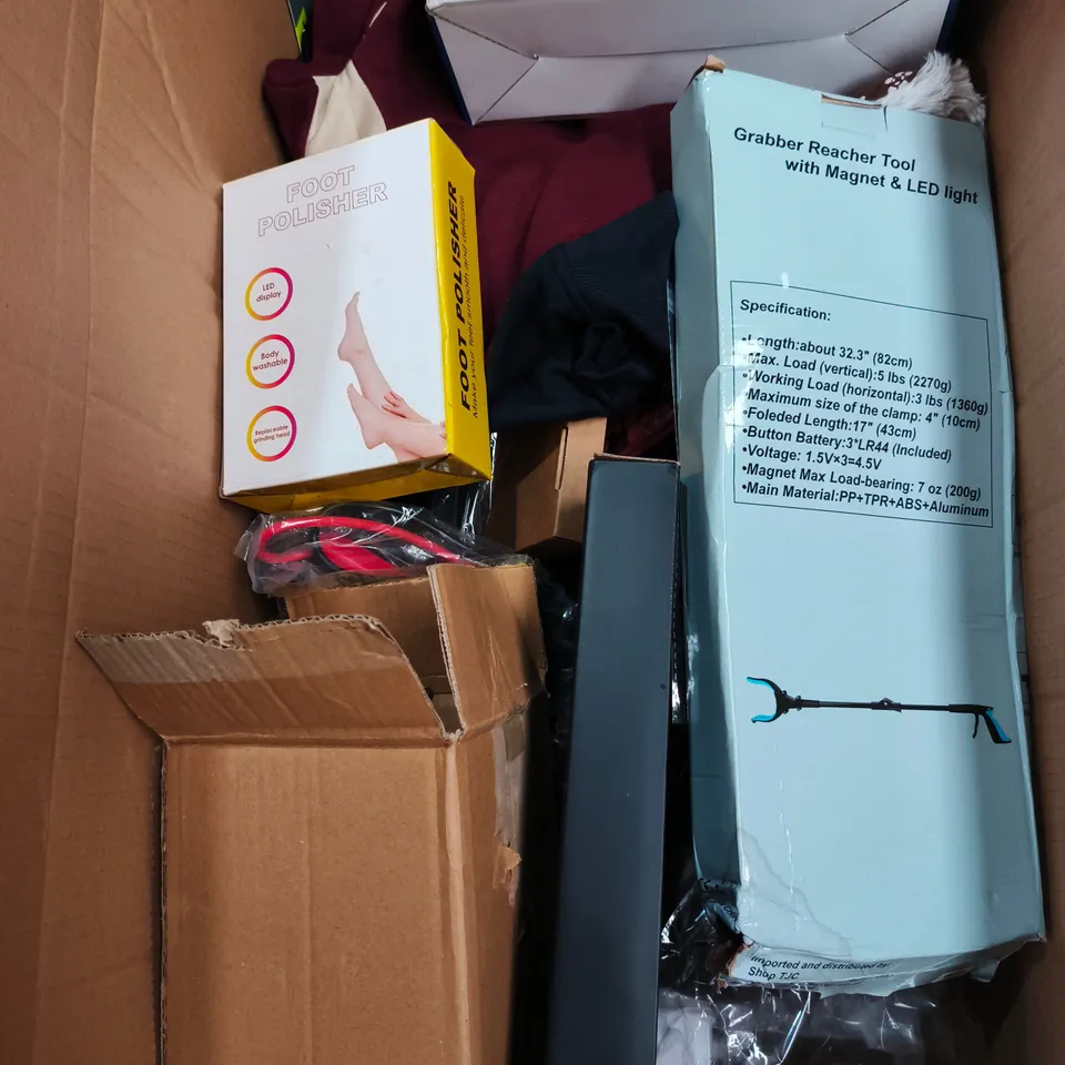 APPROXIMATELY 15 ASSORTED HOUSEHOLD PRODUCTS TO INCLUDE STEAM IRON, FOOT POLISHER, GRABBER ETC 