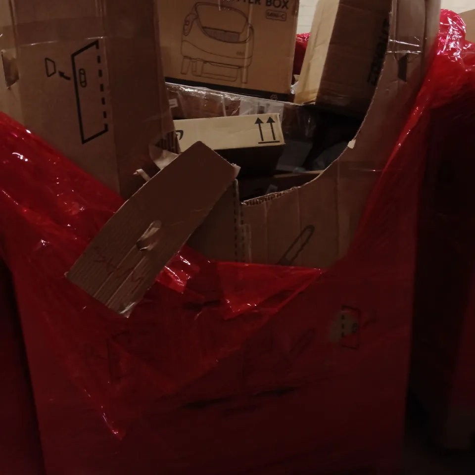 PALLET OF ASSORTED HOUSEHOLD GOODS AND PRODUCTS TO INCLUDE;SMART CAT LITTER BOX,COLD PRESS JUICER, TABLE