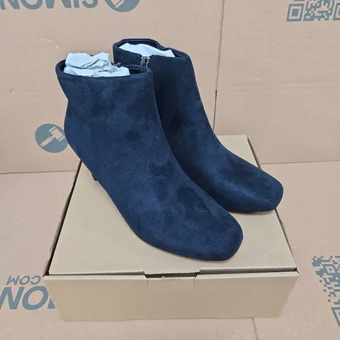 SPOT ON LADIES NAVY MICROFIBER ANKLE BOOTS – UK 7