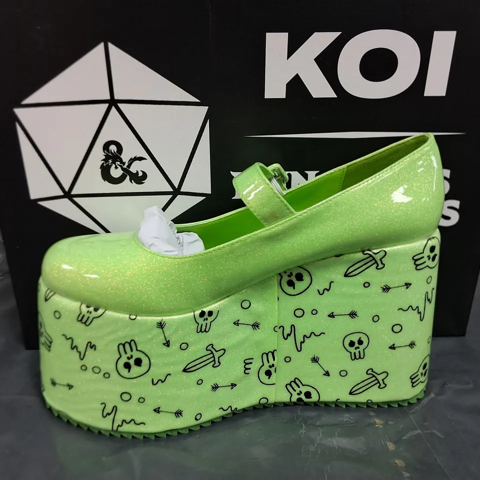 BOXED BRAND NEW KOI D&D GLABAGOOL GELATINOUS CUBE WEDGE MARY JANES SHOES IN GREEN - UK 6