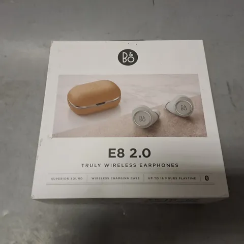 BOXED B&O E8 2.0 WIRELESS EARPHONES 