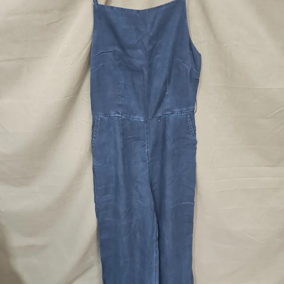 MNG SLEEVELESS JUMPSUIT IN DARK BLUE SIZE S