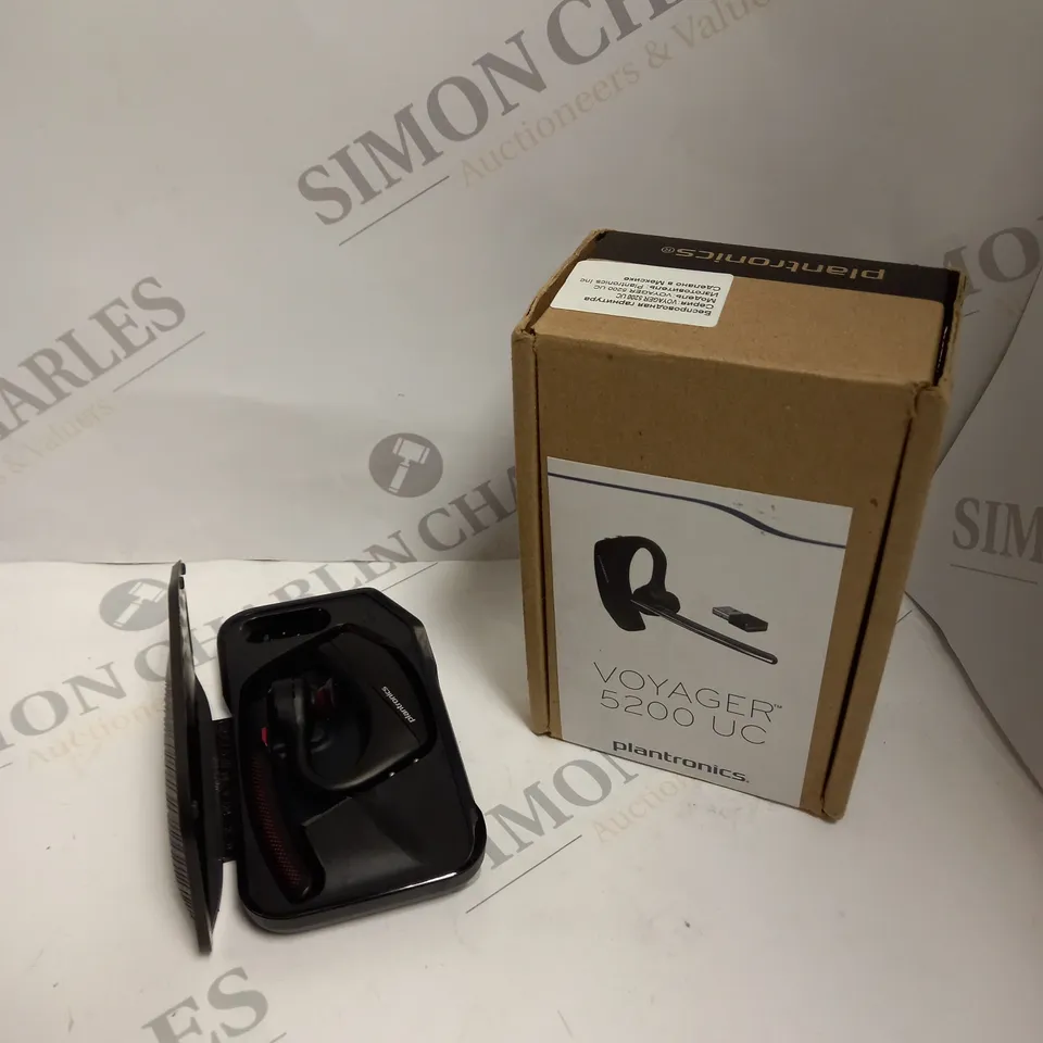 BOXED PLANTRONICS VOYAGER 5200 UC WIRELESS HEADSET 