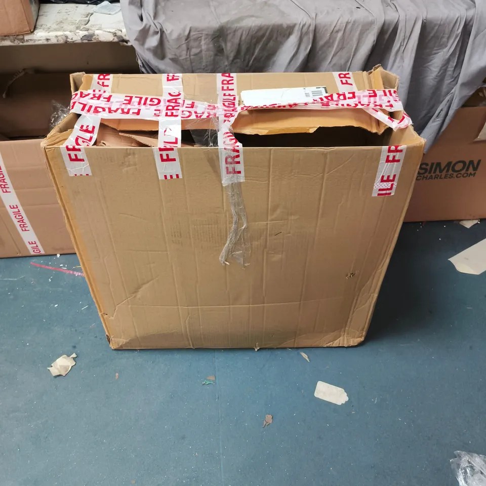 BOXED JESPOR GAMING CHAIR IN BLACK/GREY - COLLECTION ONLY 