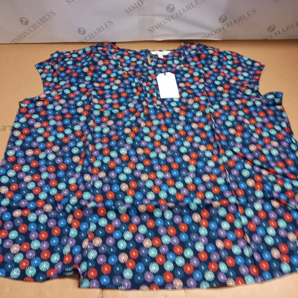 SEASALY CORNWALL FLOWER PATTER SHIRT SIZE 26-28