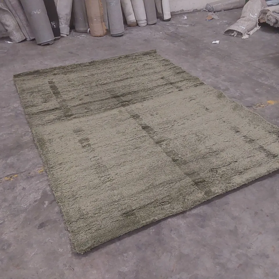 QUALITY DESIGNER AREA RUG - APPROXIMATELY 280 x 200cm