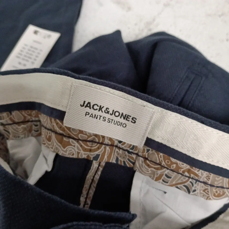 JACK & JONES FURY TROUSERS IN NAVY - W34/L34