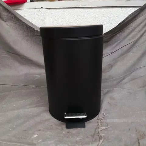 BLACK MINI PEDAL BIN BOXED