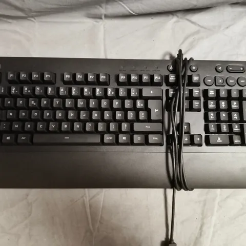 LOGITECH G213 PRODIGY GAMING KEYBOARD