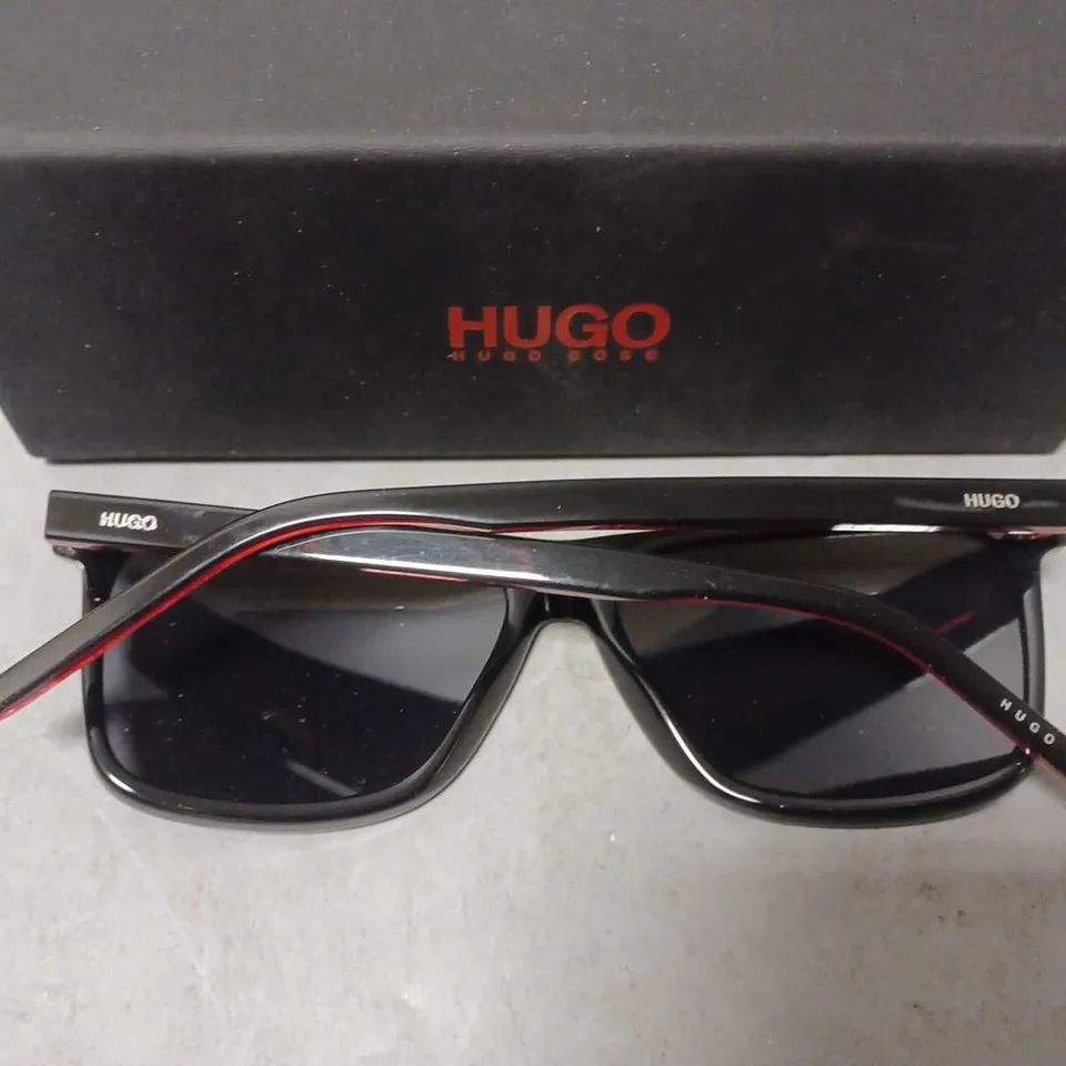 HUGO BOSS HGSUN RX 01 5002877 SUNGLASSES - BLACK/RED 