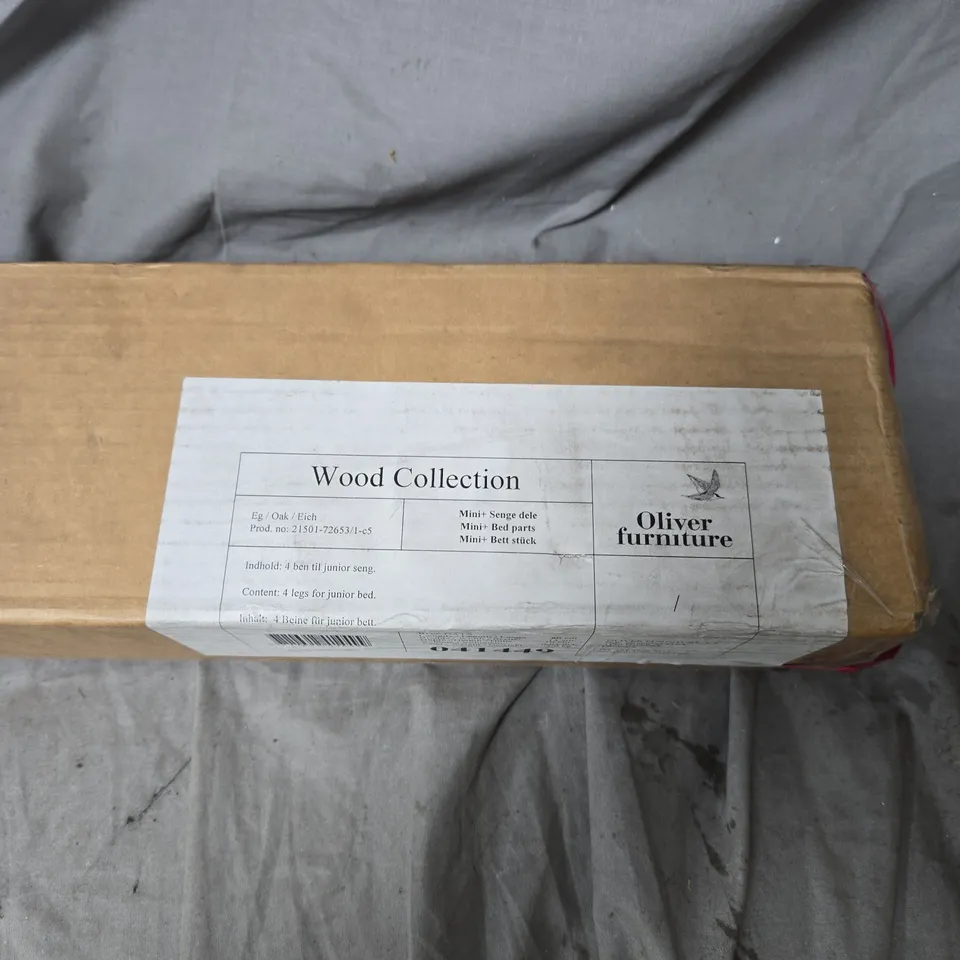 OLIVER FURNITURE WOOD COLLECTION MINI+ 4 LEGS FOR JUNIOR BED IN OAK