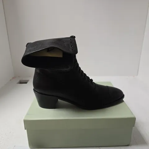 MEMERY ALICE BLACK BOOTS UK 9 BOXED