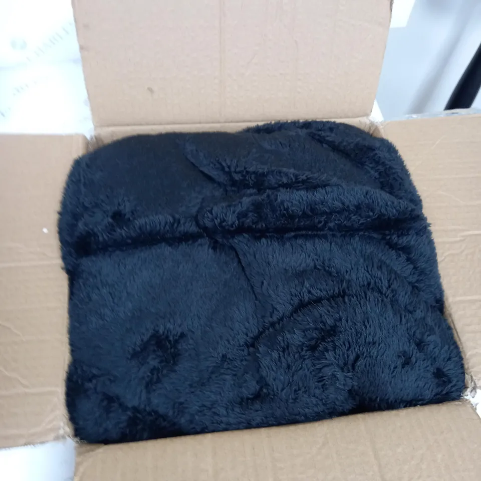 COZEE HOME FLUFFIE CAPE WRAP 