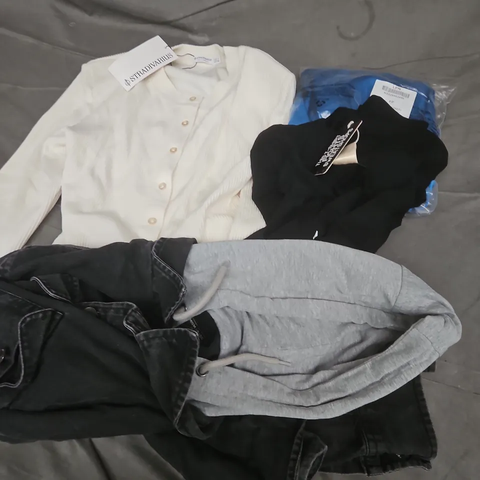 APPROXIMATELY 30 ASSORTED CLOTHING ITEMS IN VARIOUS SIZES, STYLES & COLOURS TO INCLUDE BRANDS SUCH AS STRADIVARIUS, NEXT, NO SWEAT, ETC - COLLECTION ONLY