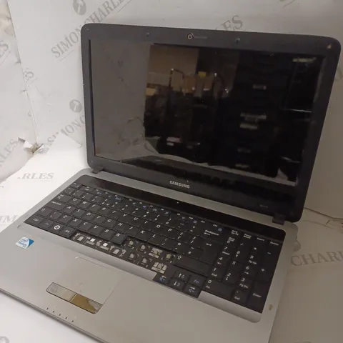 SAMSUNG RV510 LAPTOP