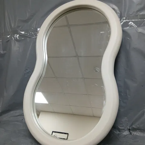 BOXED "BAKED BEAN" HOURGLASS MIRROR IN NATURAL COLOUR - COLLECTION ONLY