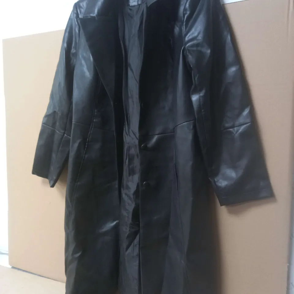 CENTIGRADE BLACK FAUX LEATHER COAT SIZE XL