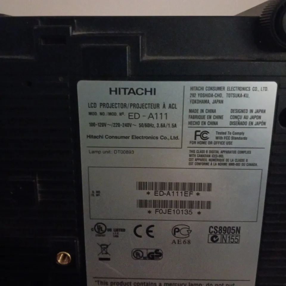 HITACHI LCD PROJECTOR ED-A111