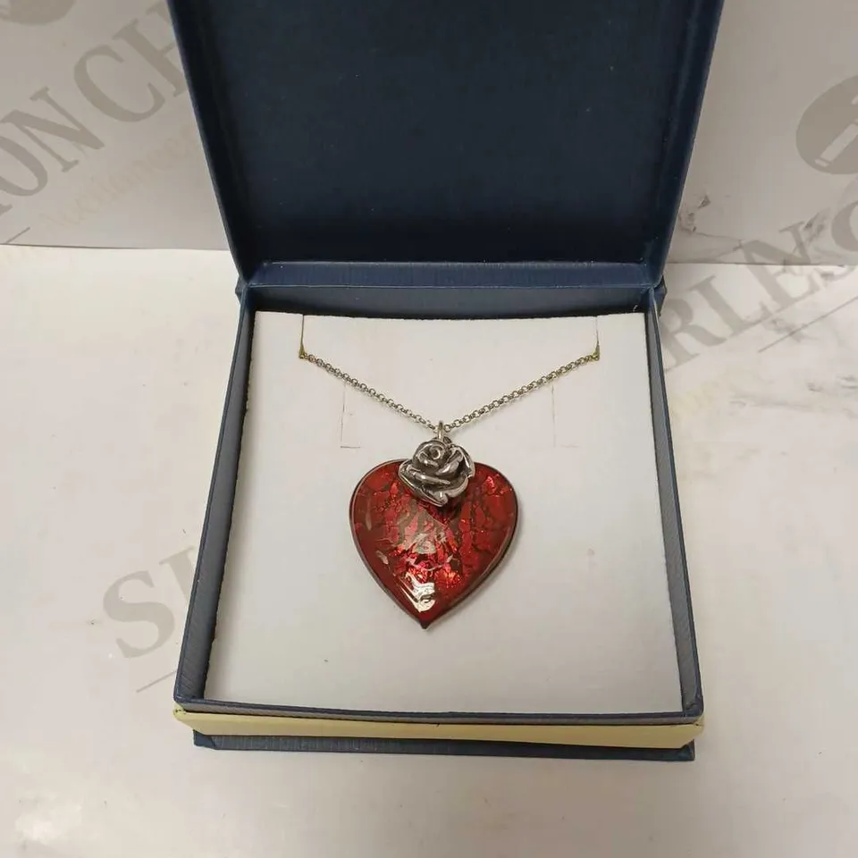MOON JEWELLERY RED FOIL HEART AND ROSE PENDANT NECKLACE 