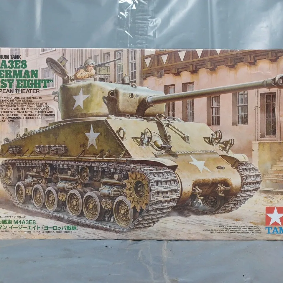 TAMIYA 1/35 SCALE M4A3E8 SHERMAN "EASY EIGHT" MODEL