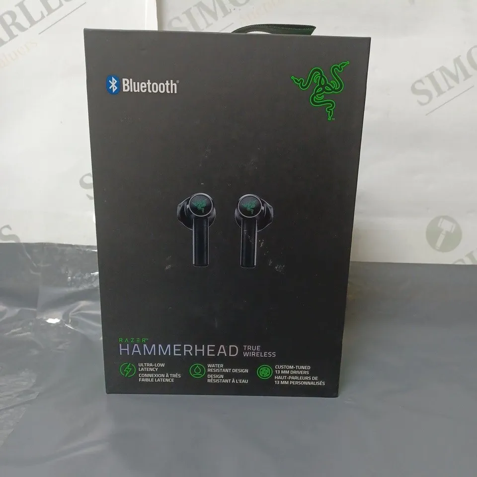 BOXED RAZER HAMMERHEAD TRUE WIRELESS BLUETOOTH GAMING EARPHONES