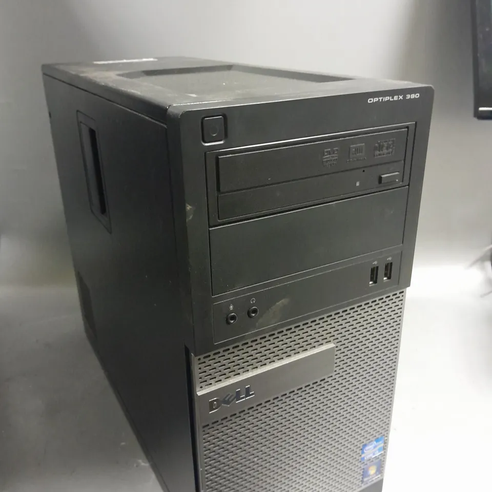 DELL OPTIPLEX 390 DESKTOP PC 