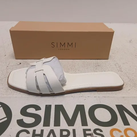 SIMMI LONDON WHITE PU SANDALS β WOMEN'S, UK 8