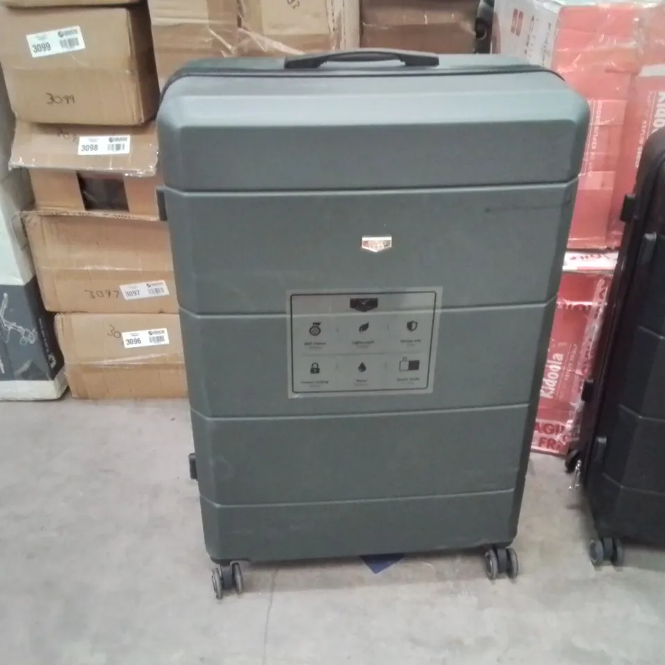 LARGE SUITCASE ARMY GREEN