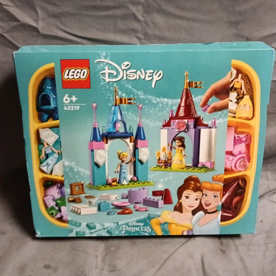 LEGO DISNEY PRINCESS CASTLE SET - BOXED