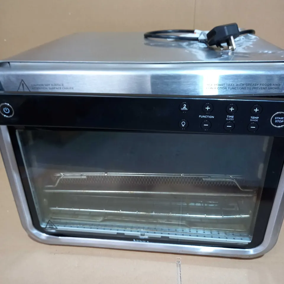 NINJA FOODI COUNTERTOP MULTIFUNCTION OVEN