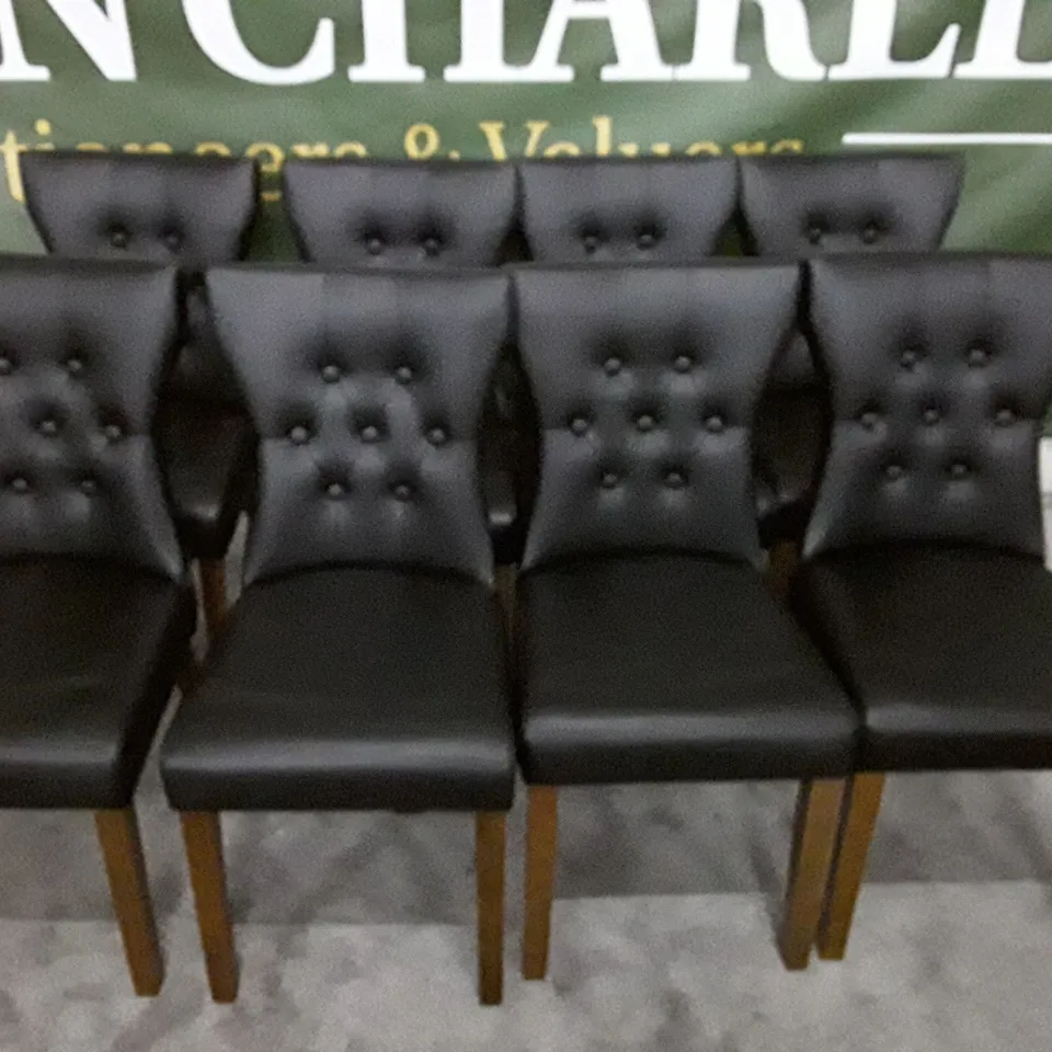 SET OF 8 DESIGNER BEWLEY BLACK LEATHER BUTTON BACK DINING CHAIRS WITH DARK LEGS