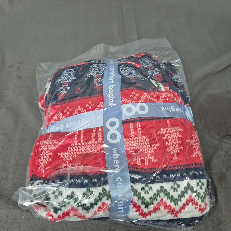 SEALED OODIE ADULT OVERSIZED HOODED BLANKET -  CHRISTMAS