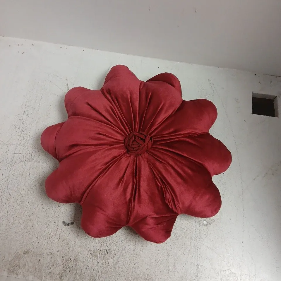 UNBRANDED RED FLOWER-SHAPED CUSHION