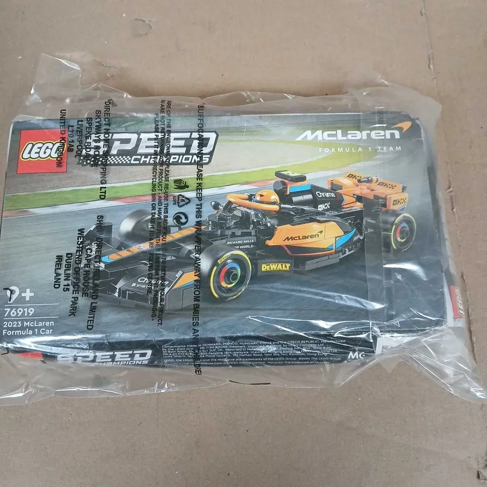 BOXED LEGO SPEED CHAMPION 2023 MCLAREN F1 RACE CAR - 76919