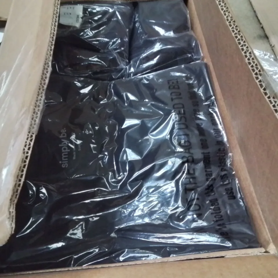 BOXED BRAND NEW APPROXIMATELY 25 SIMPLY BE RACER BODYSUIT BLZCK SIZE 26