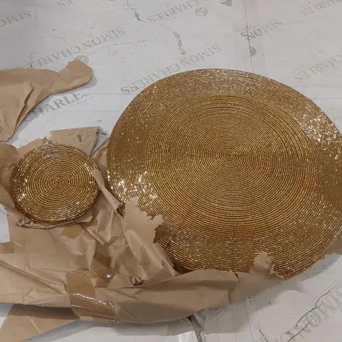 BOXED 18 PIECE PLACEMAT SET